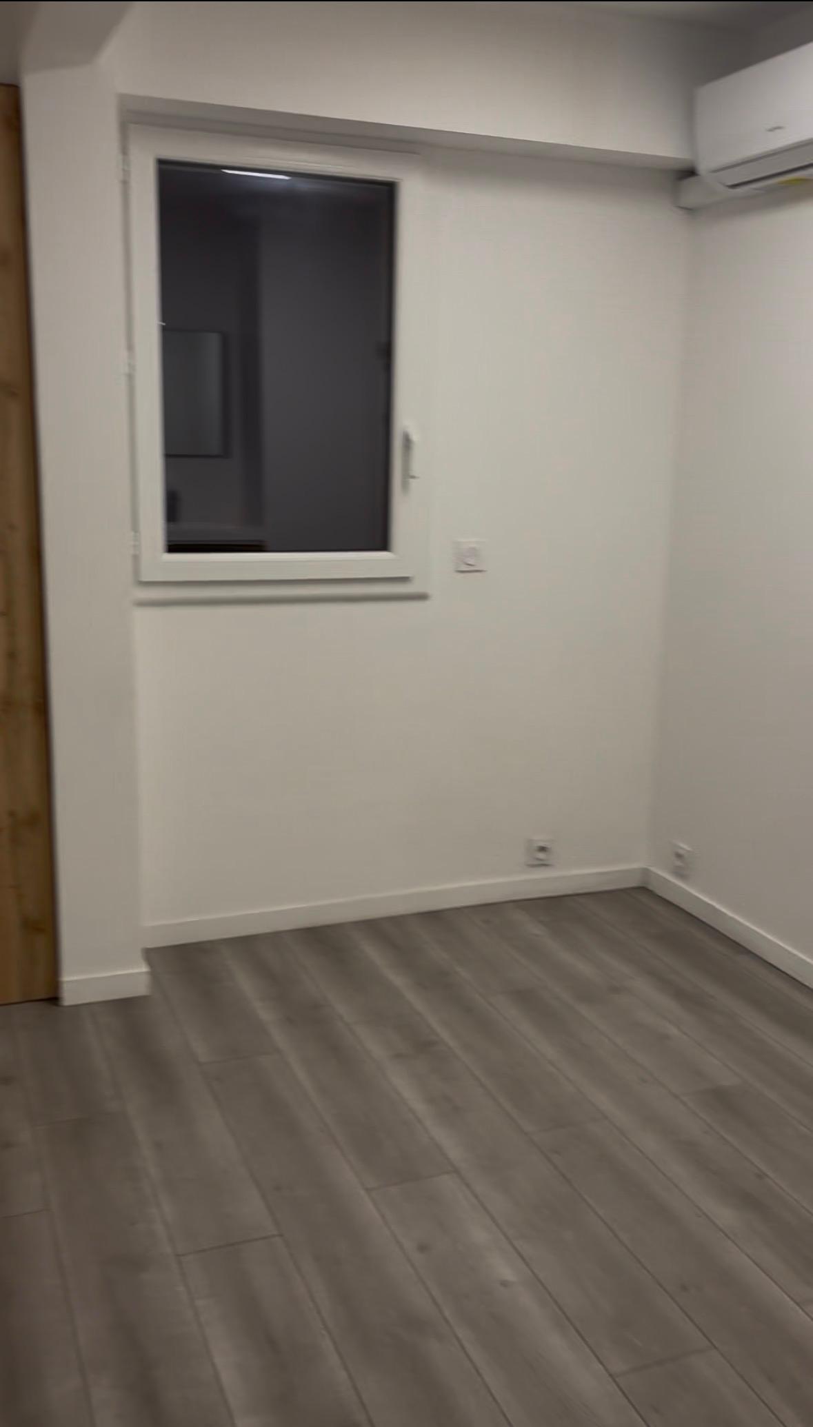 Cabine à la location dans centre paramédical à Nice — photo 2