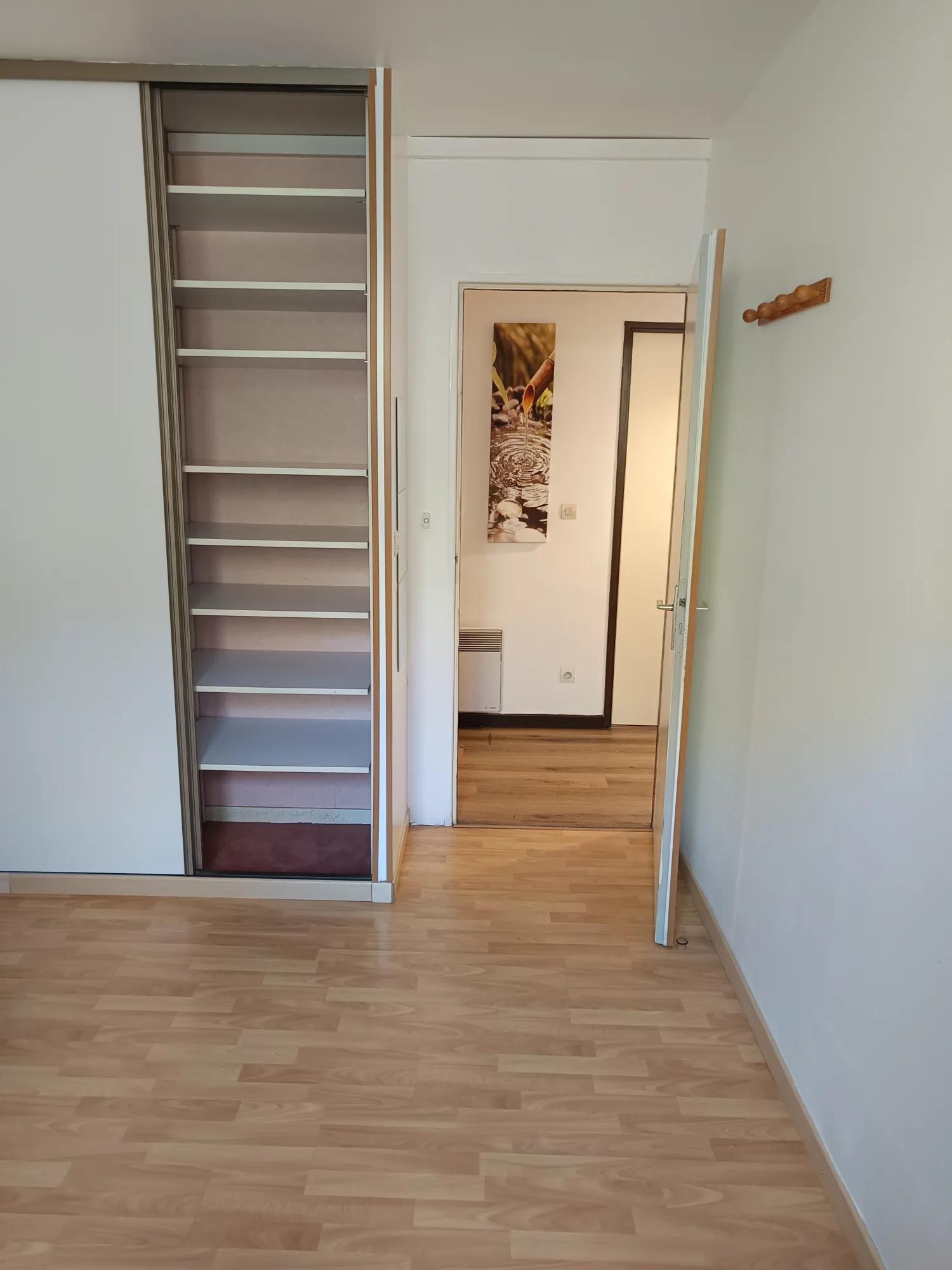 Local professionnel à louer  Boussy-Saint-Antoine (91)