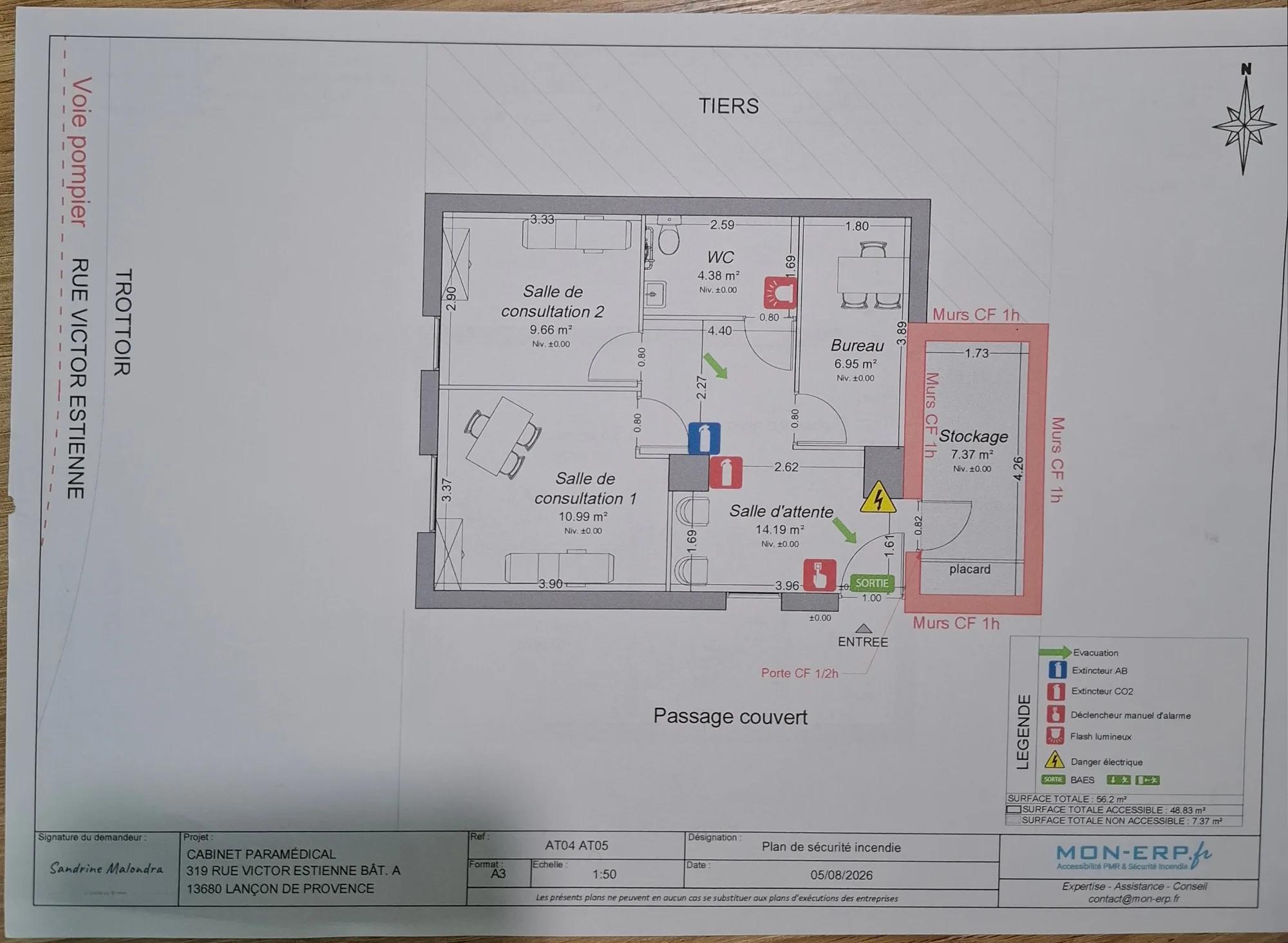2 magnifiques salles de soins aux normes pmr et incendie à l'entrée du village