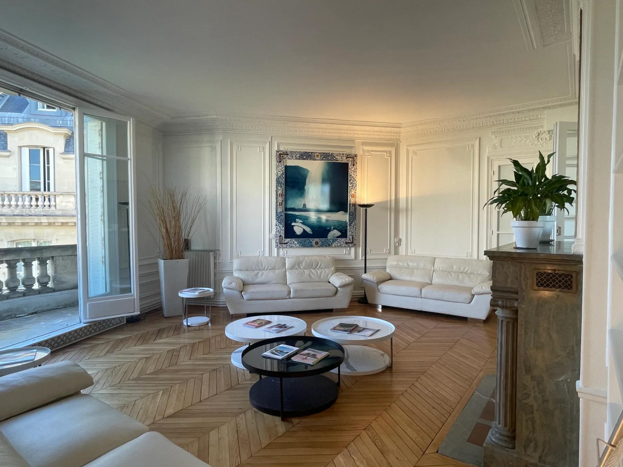 Superbe pièce à louer 24m2 dans cabinet Médico-Dentaire Paris 7ème — photo 2