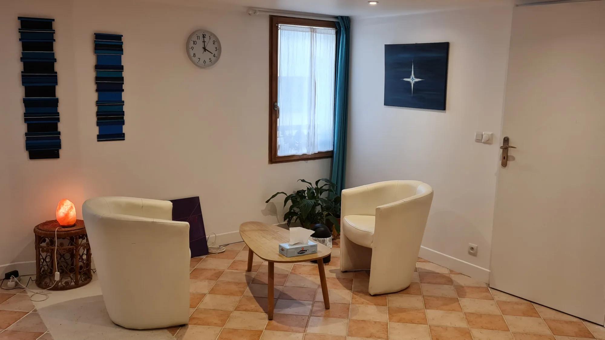 Salle de groupe / atelier 32 m² à Palaiseau – Thérapeutes et professionnels du bien-être — photo 4