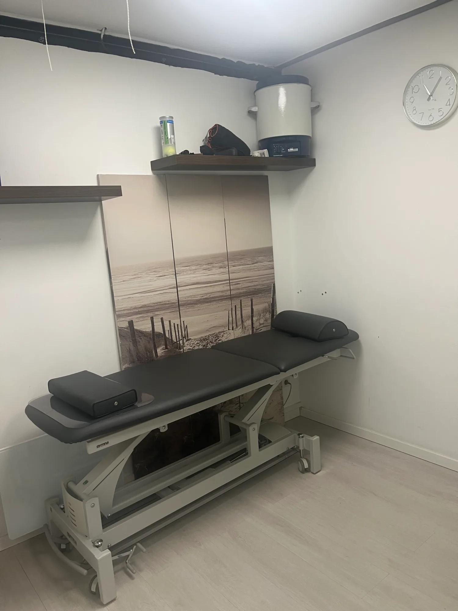 Bureau médical ou paramédical de 8 m² – Montpellier Port Marianne — photo 3