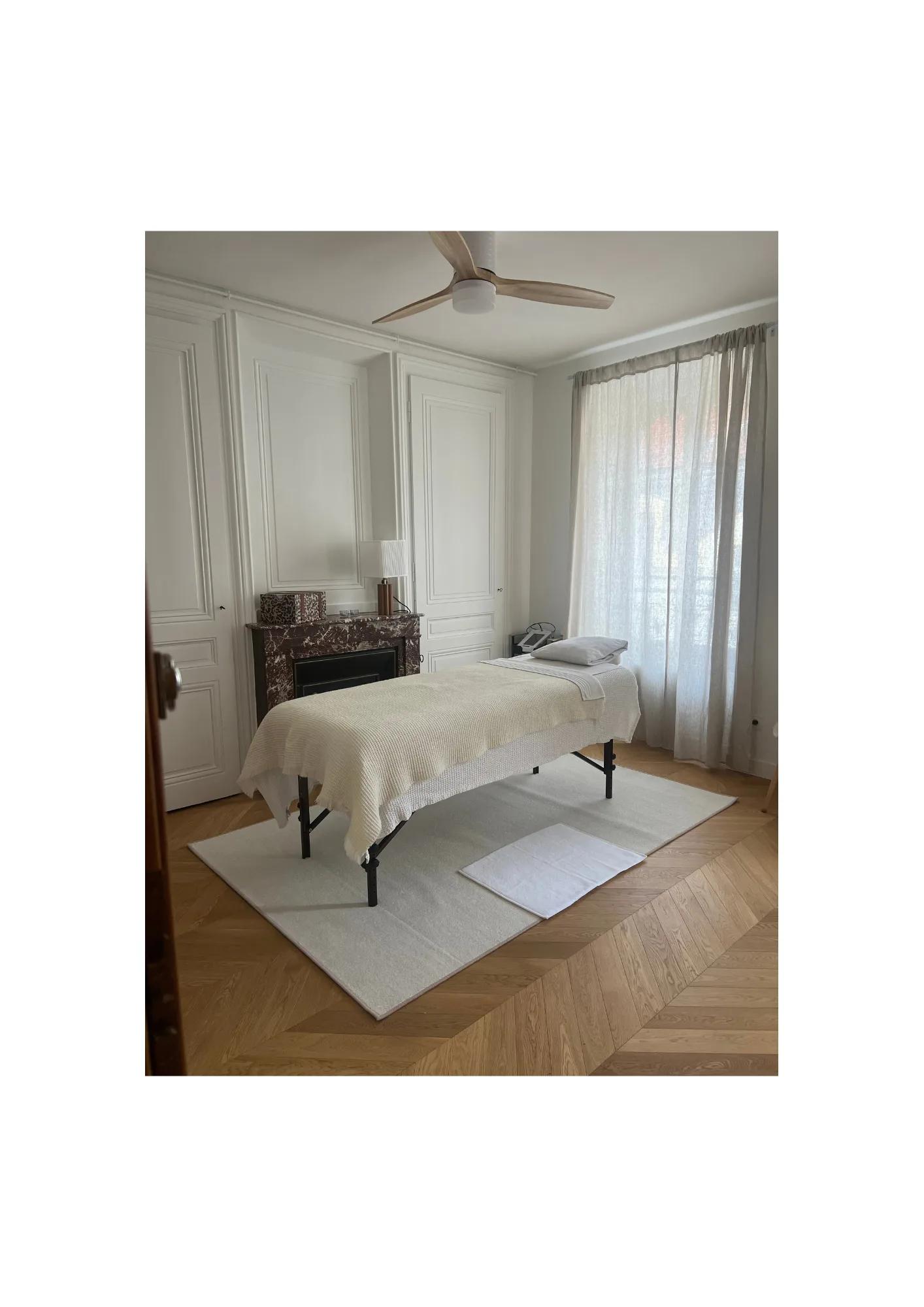LOCATION – CABINET 23 M² – LYON 6E / FOCH - 850 euros par mois