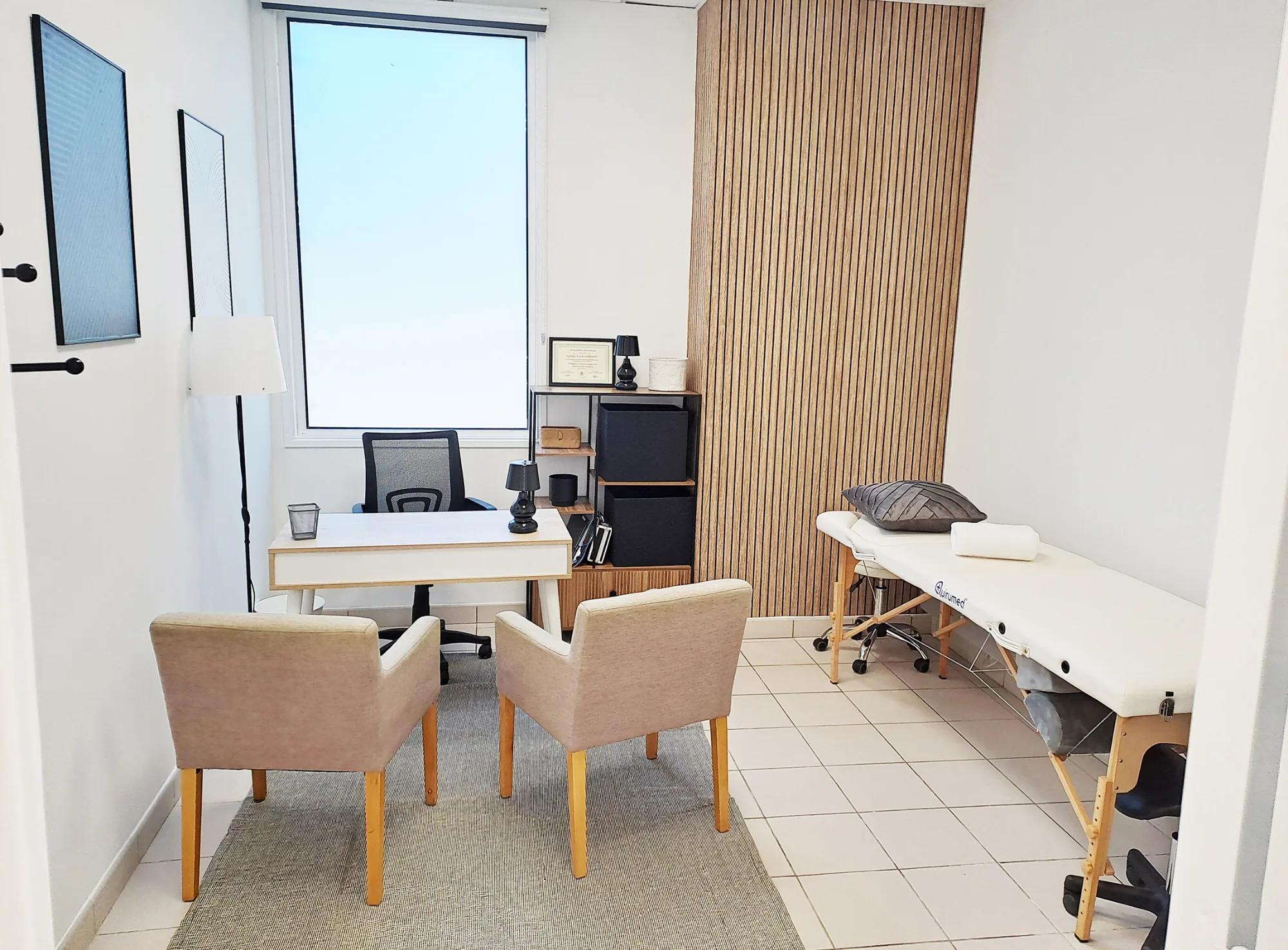 Cabinets à louer au sein d'un nouveau centre pluridisciplinaire à Nantes — photo 4