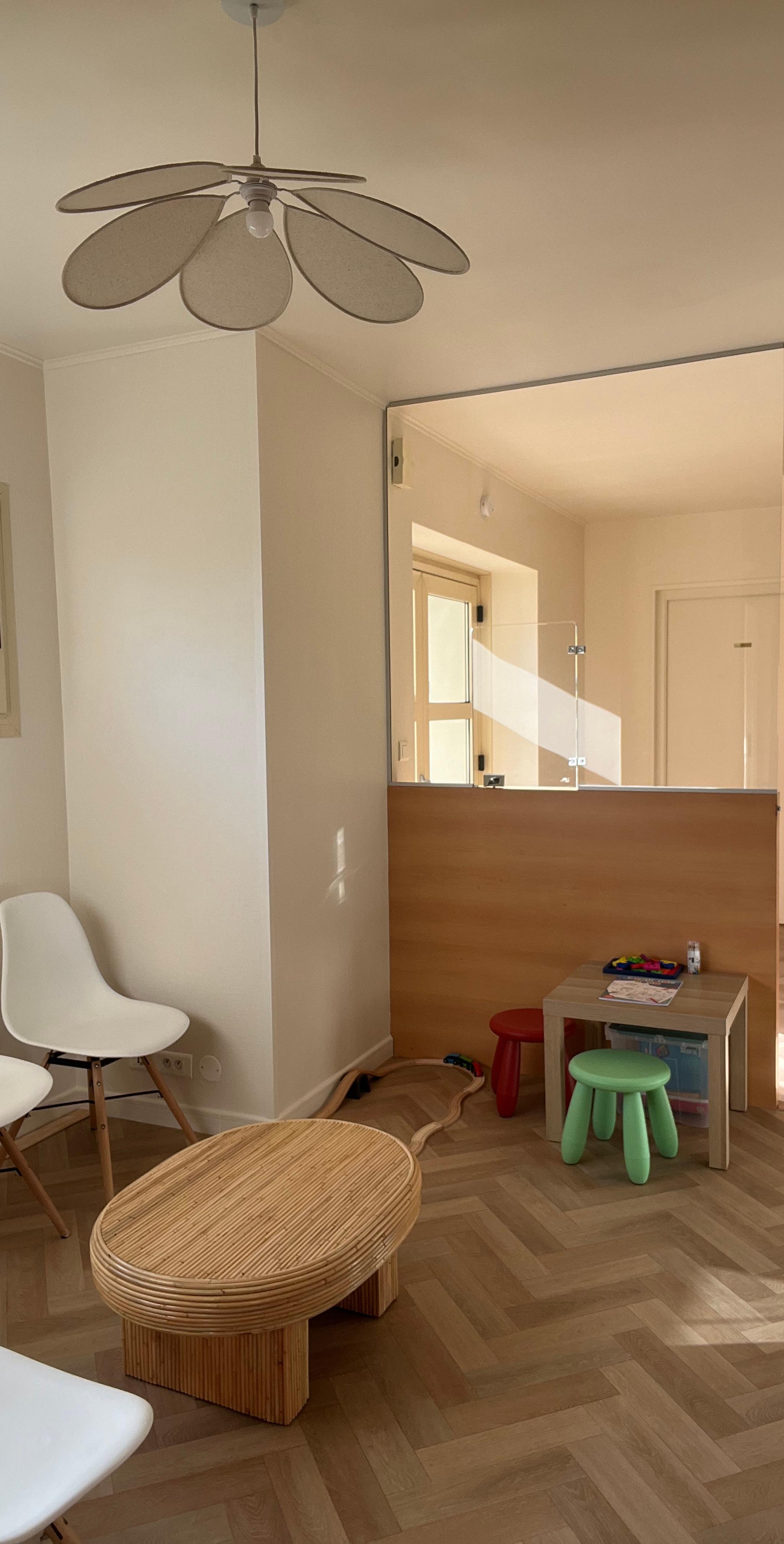 Cabinet de 100 m² à Créhen — photo 1