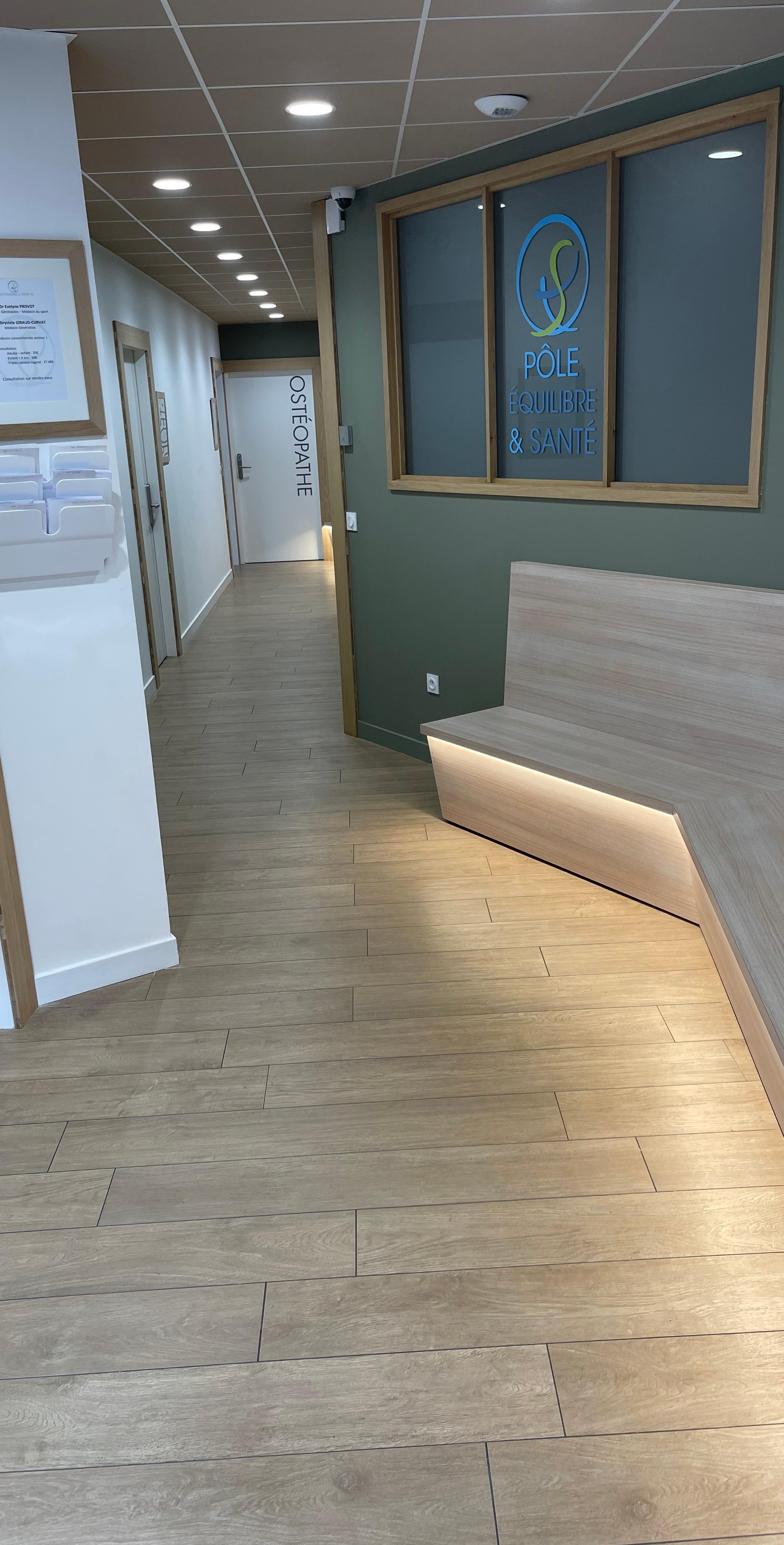 Salle de 13 m² climatisée à Montchat, Lyon 3e — photo 1