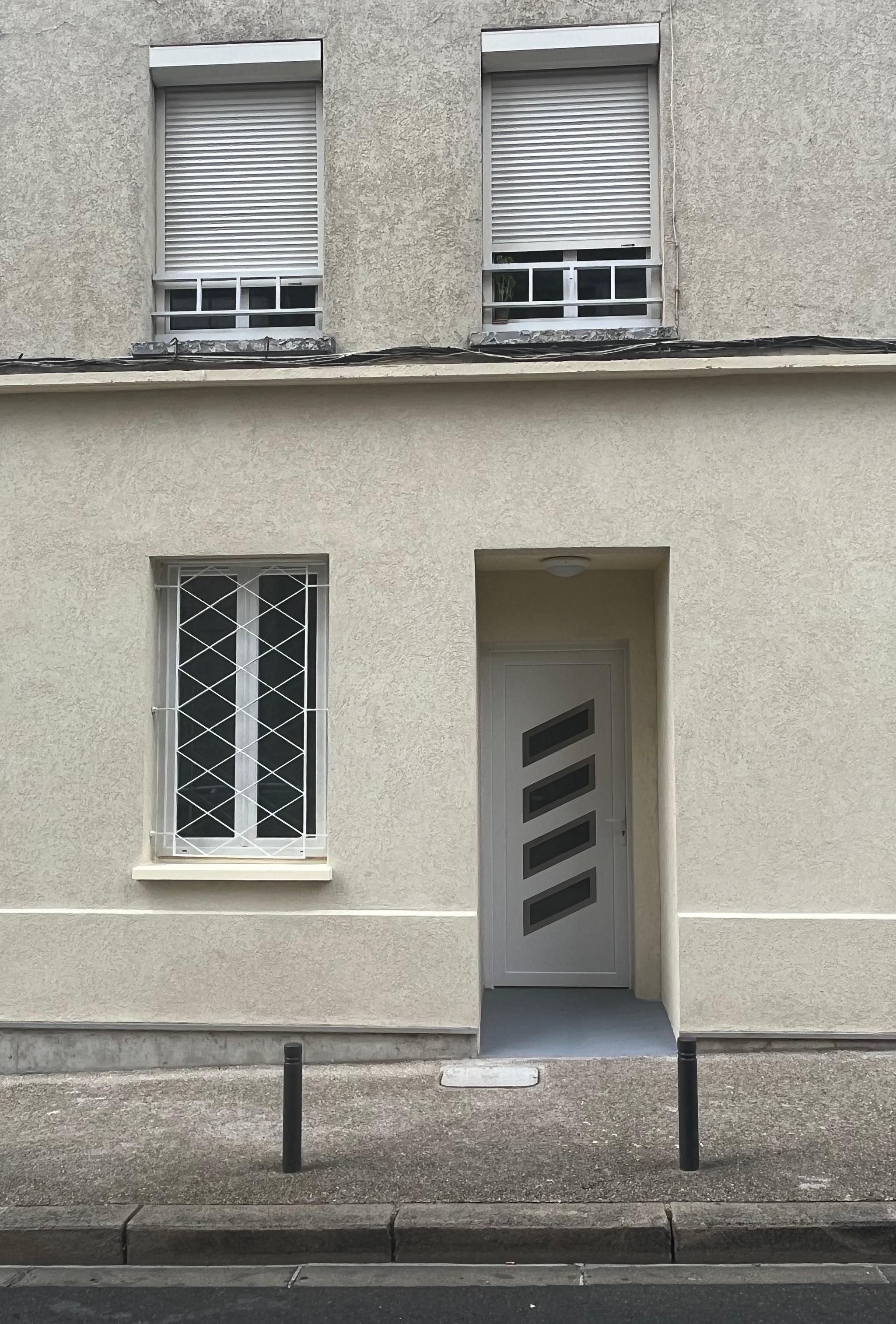 Local refait à neuf et aux normes PMR, Melun — photo 1