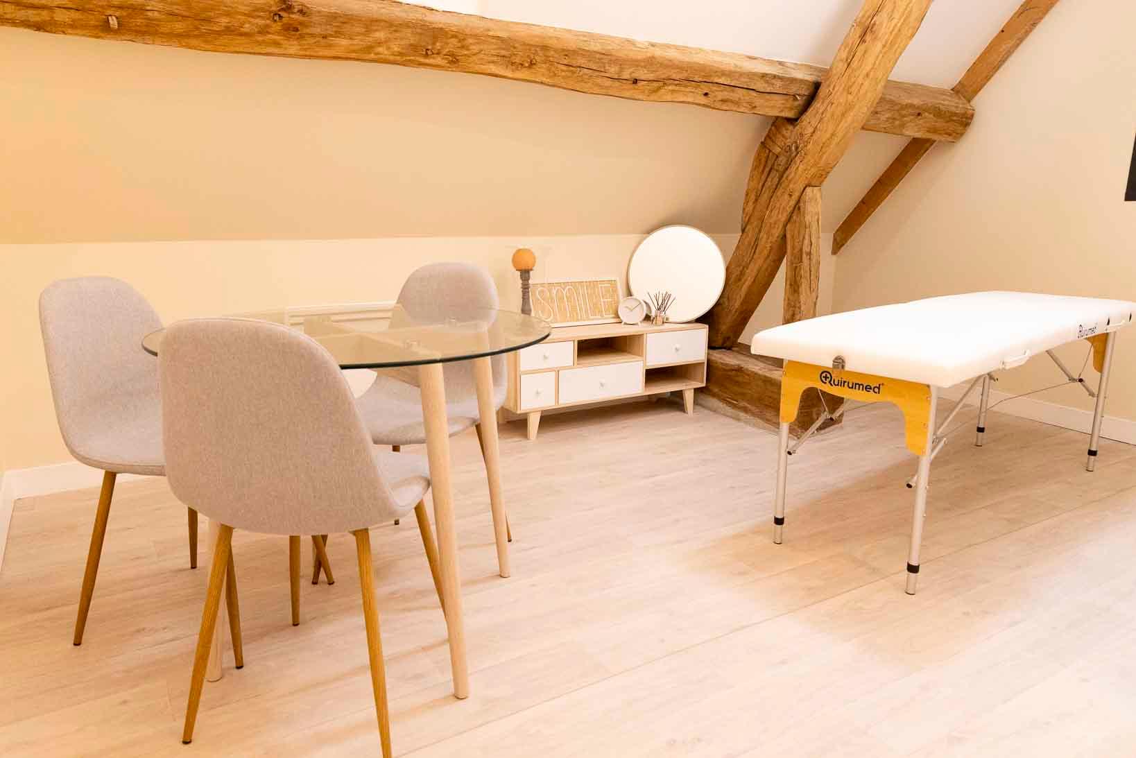 Cabinet de 13.5 m² à Soindres