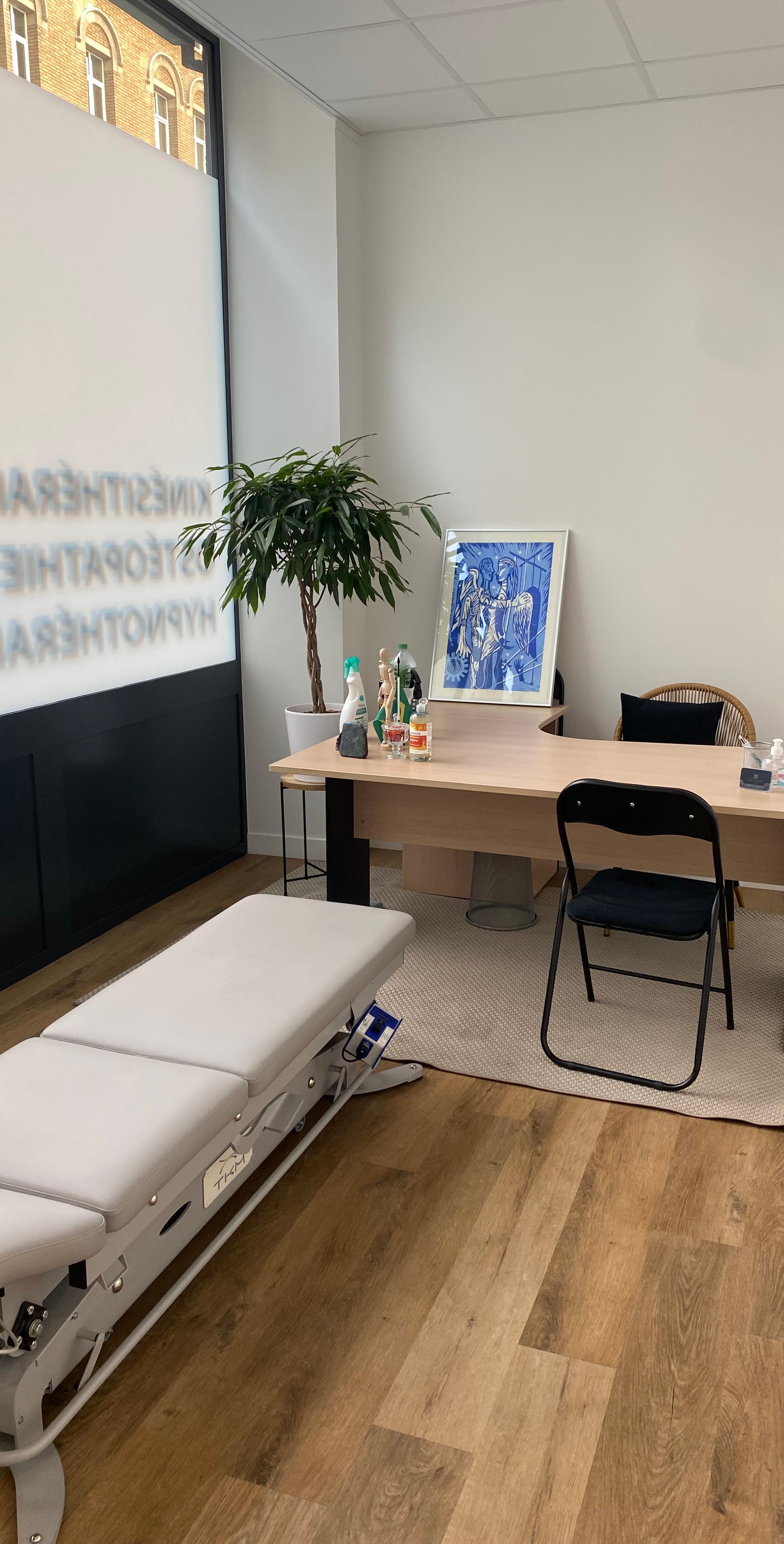 Salle en cabinet professionnel, Paris — photo 1