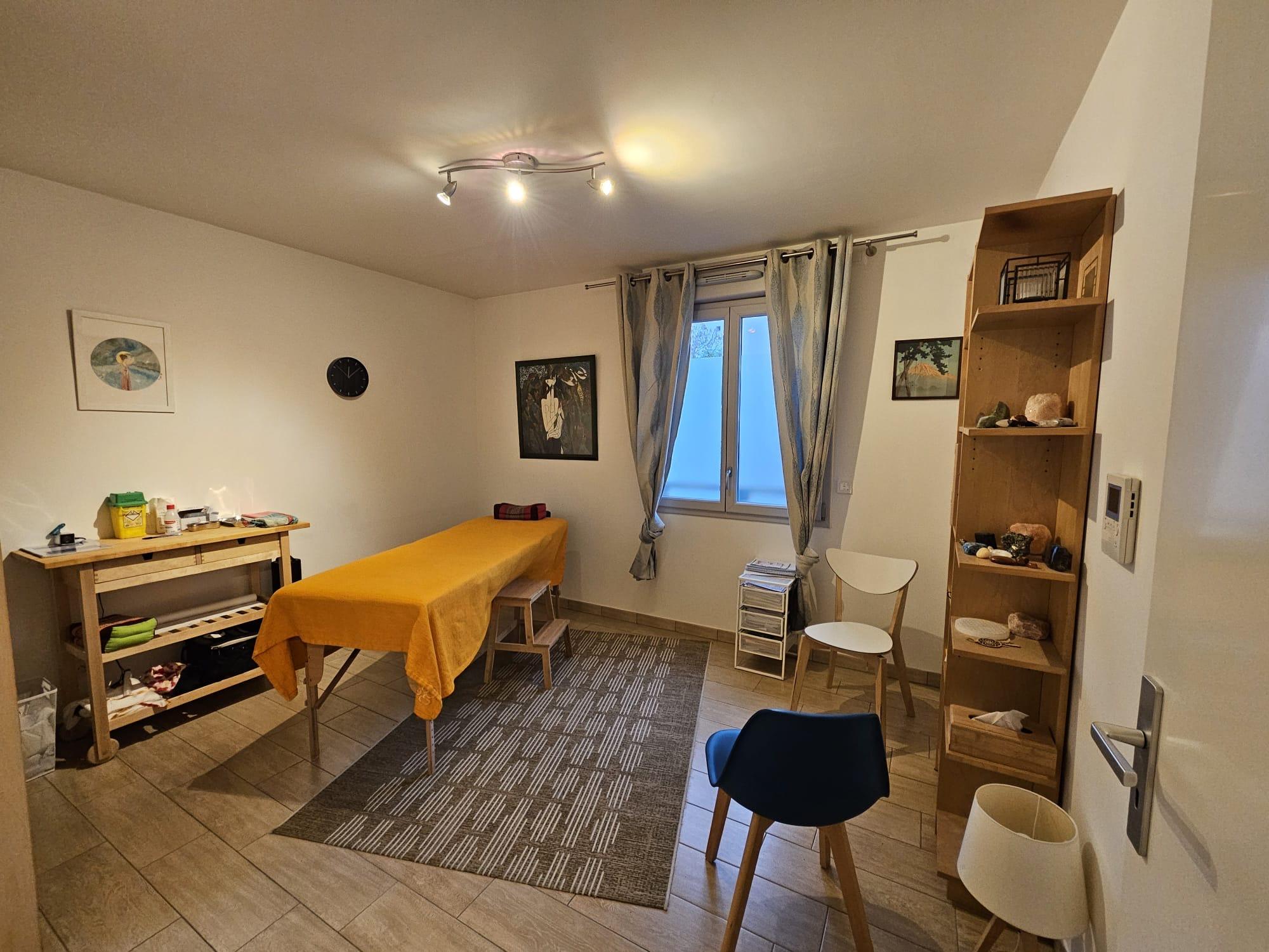 Cabinet de 13 m² à Poissy