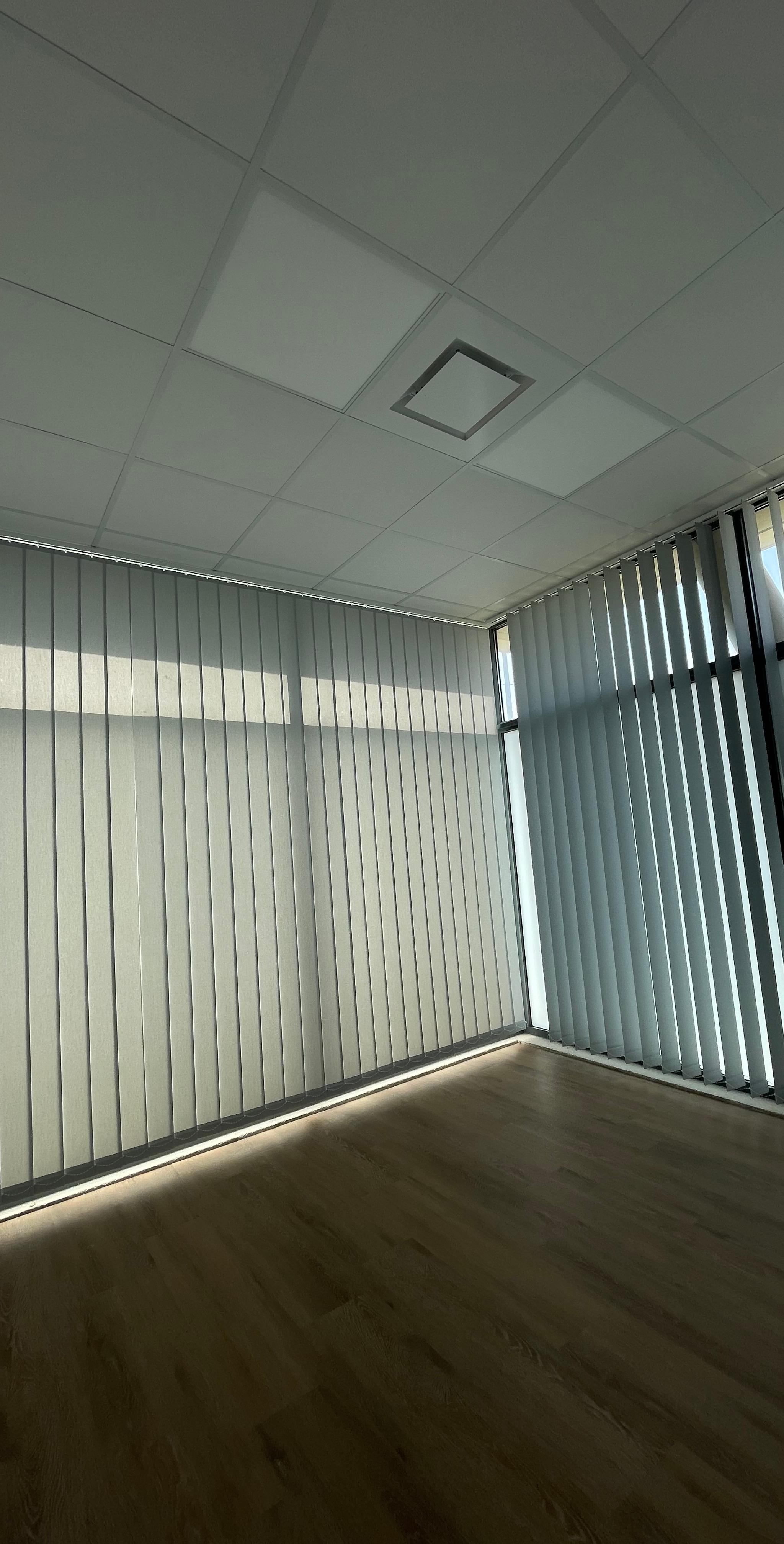 Bureau de 13 m² en zone franche urbaine, Vitry-sur-Seine — photo 1