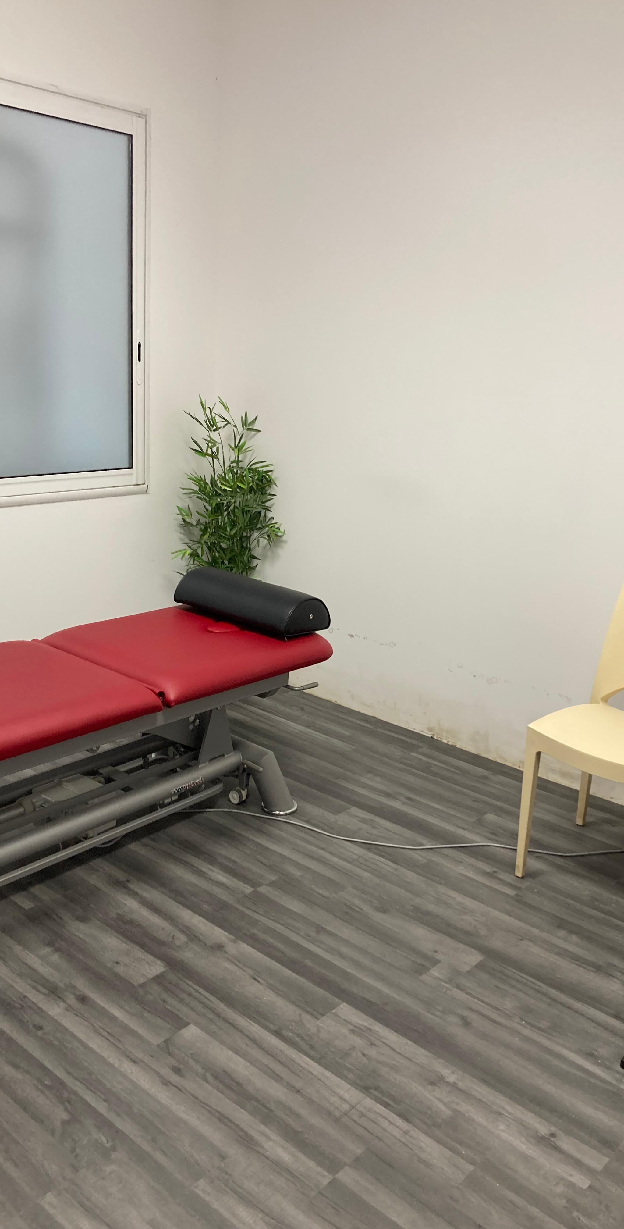 Cabinet paramédical dans un centre sport santé, Tarnos — photo 1