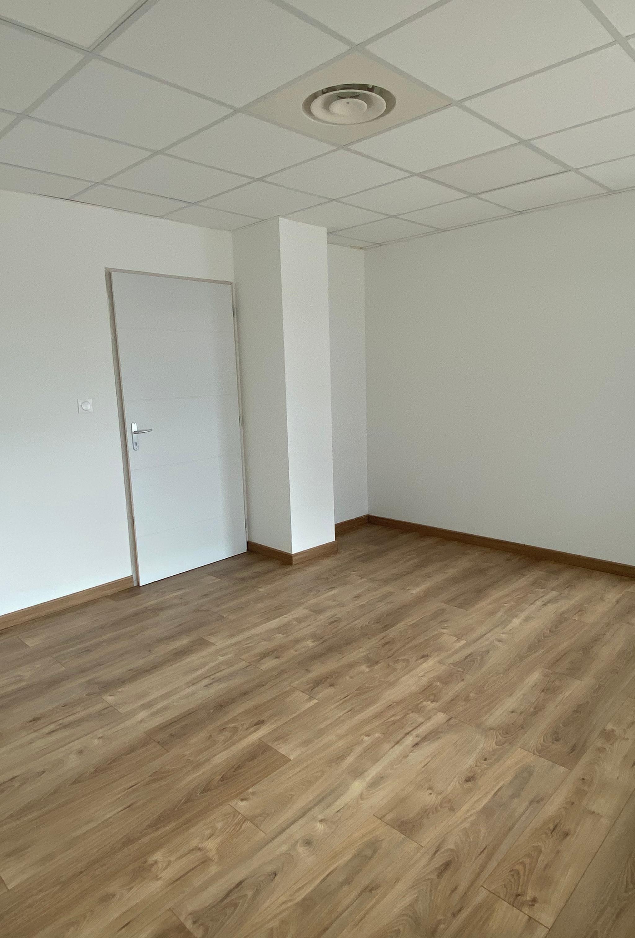Cabinet de 19.5 m² à Canet-en-Roussillon — photo 1