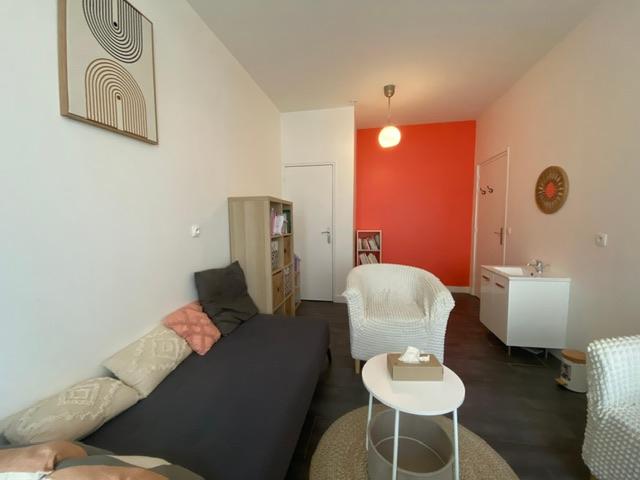 Cabinet de 19 m² à Montreuil