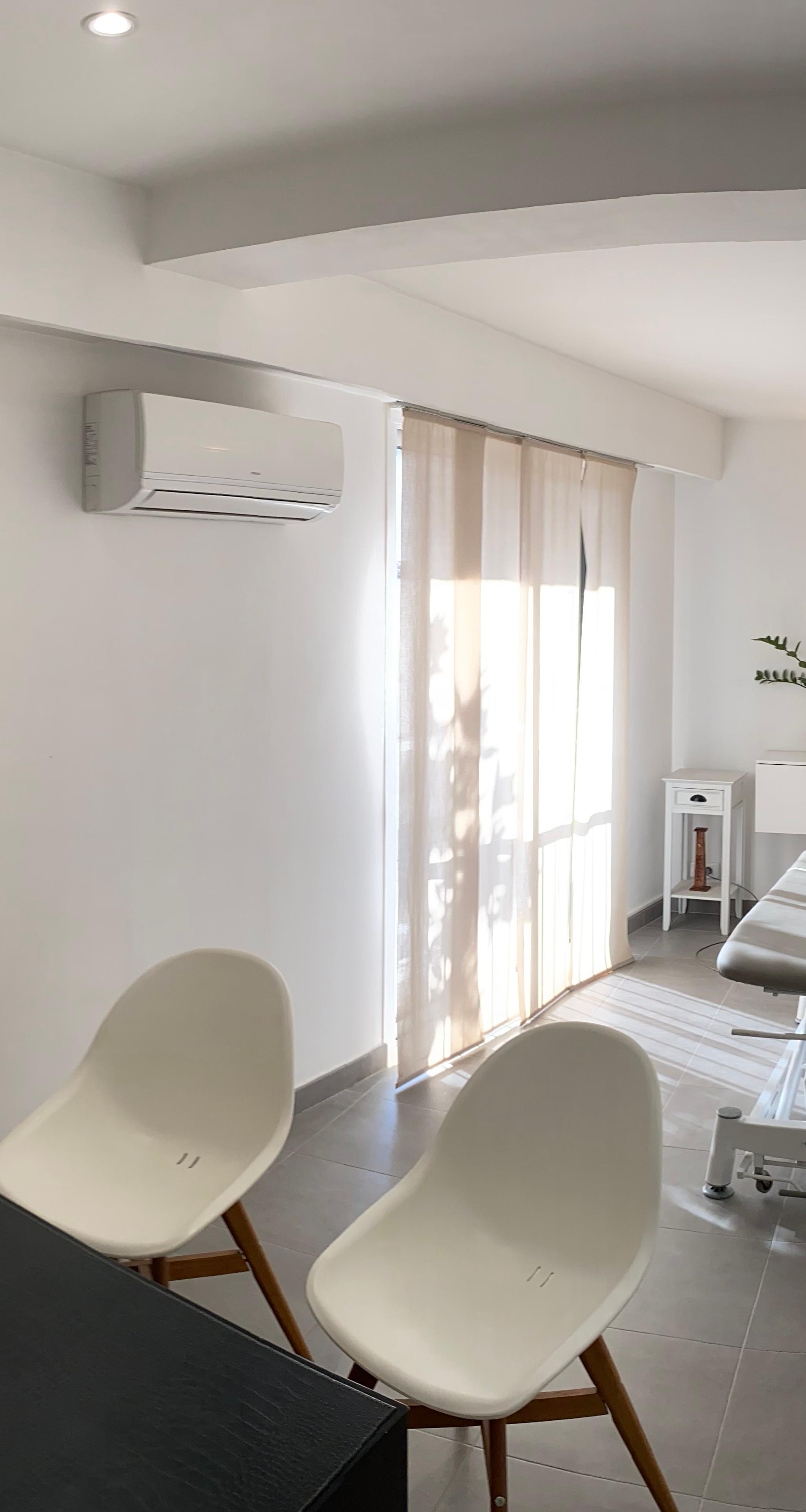 Salle de 20 m² à partager en centre-ville, Cagnes-sur-Mer — photo 1