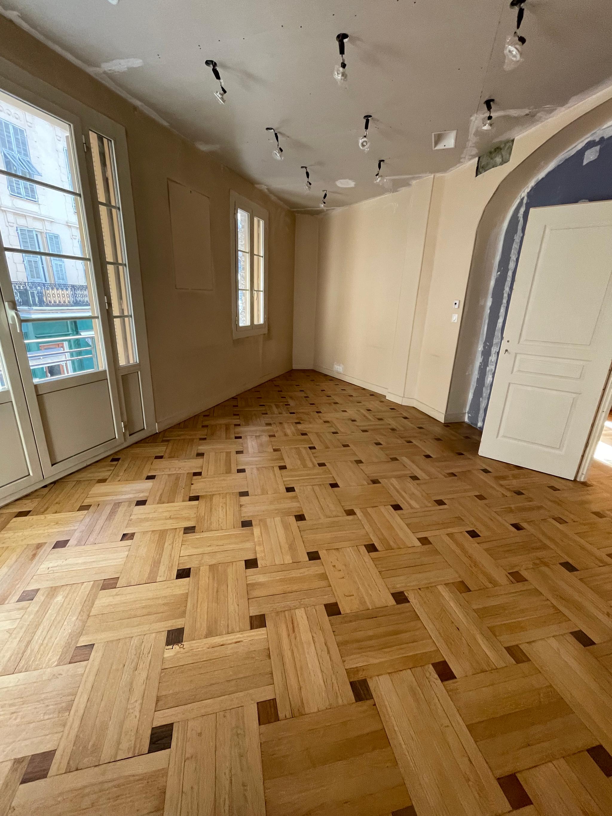 Cabinet de 20 m² en centre pluridisciplinaire au Carré d'Or, Nice