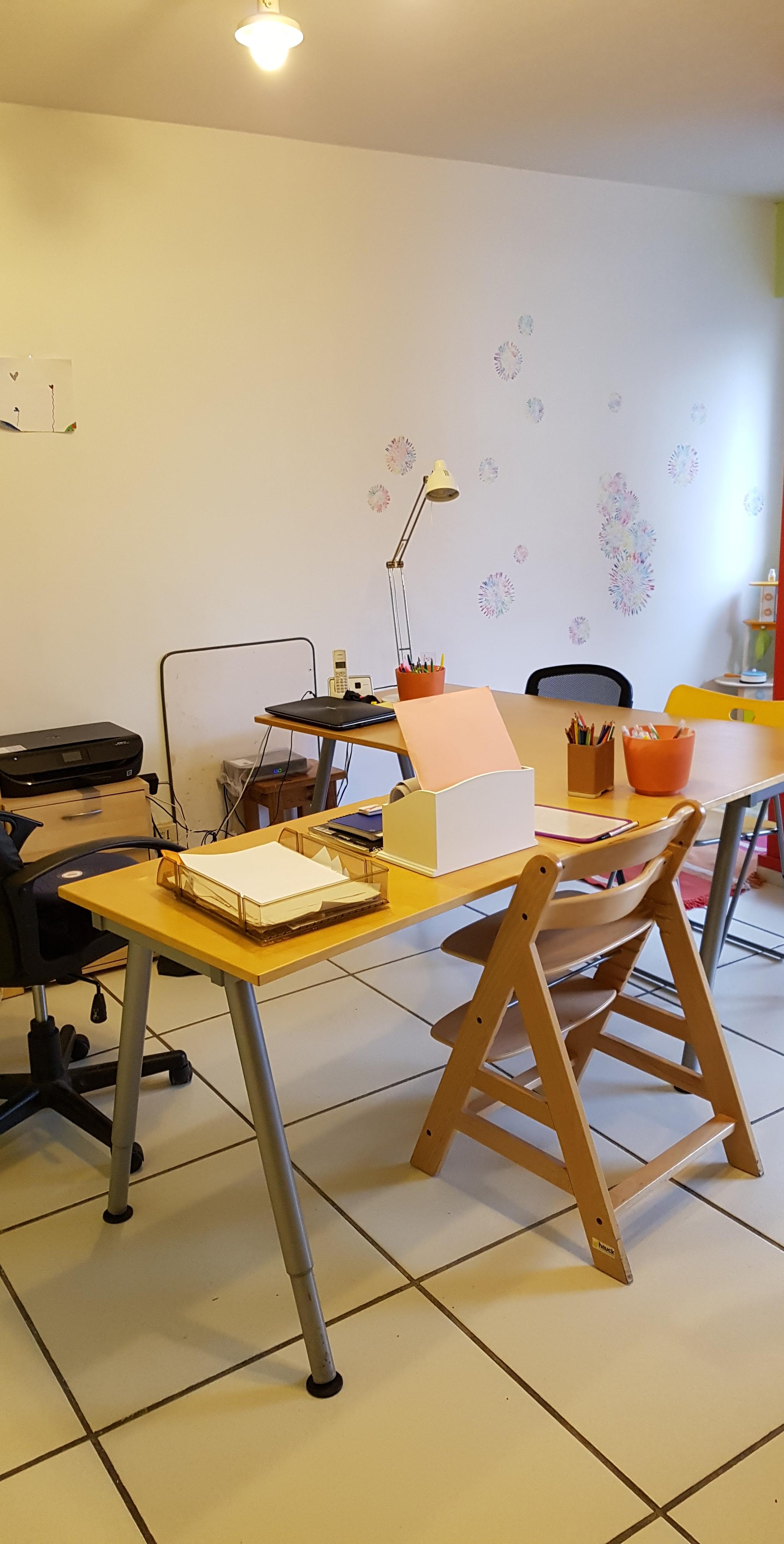 Bureau à mi-temps dans un cabinet d'orthophonistes, Oullins — photo 1