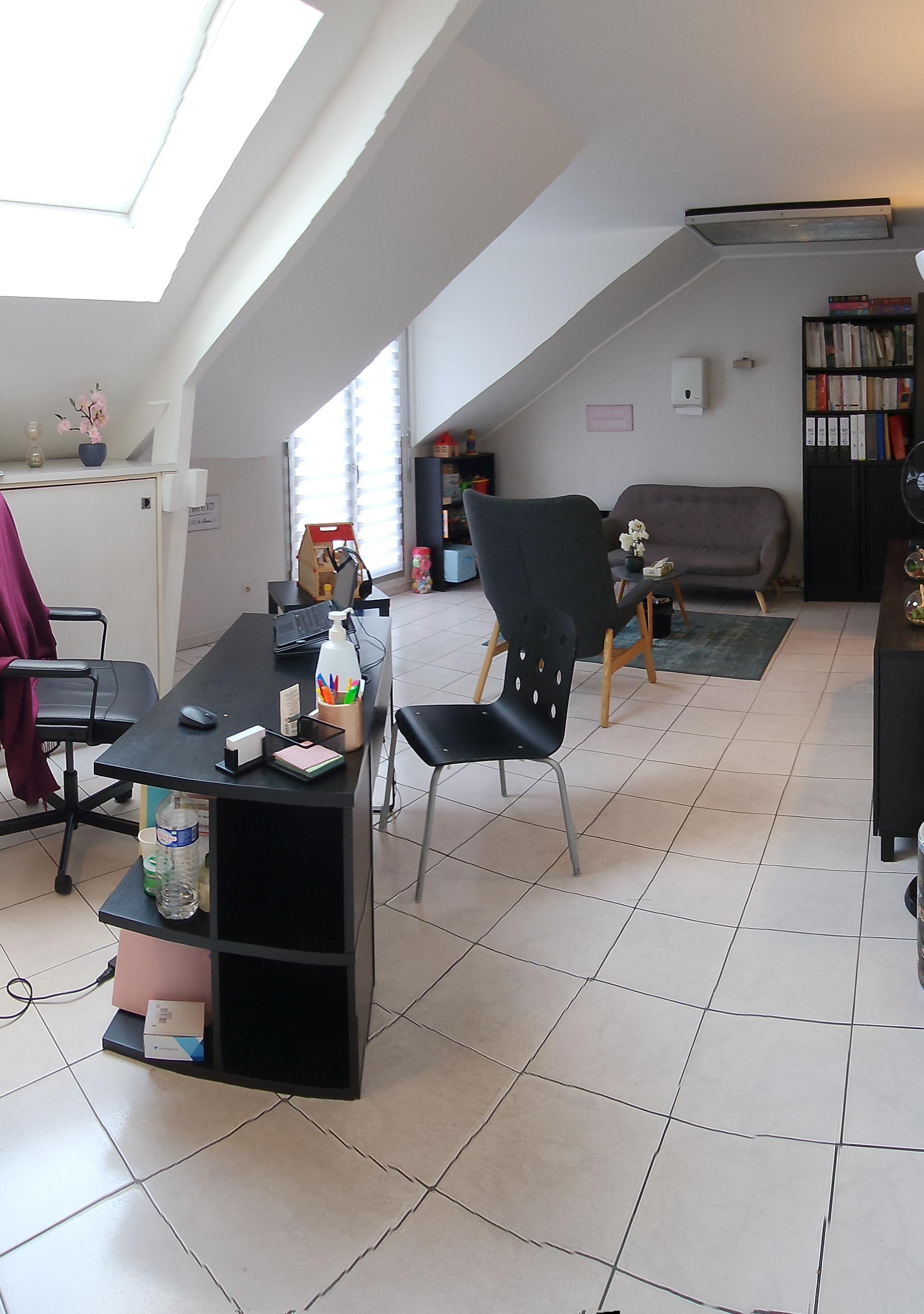 Bureau en cabinet avec secrétaire incluse, Athis-Mons — photo 1