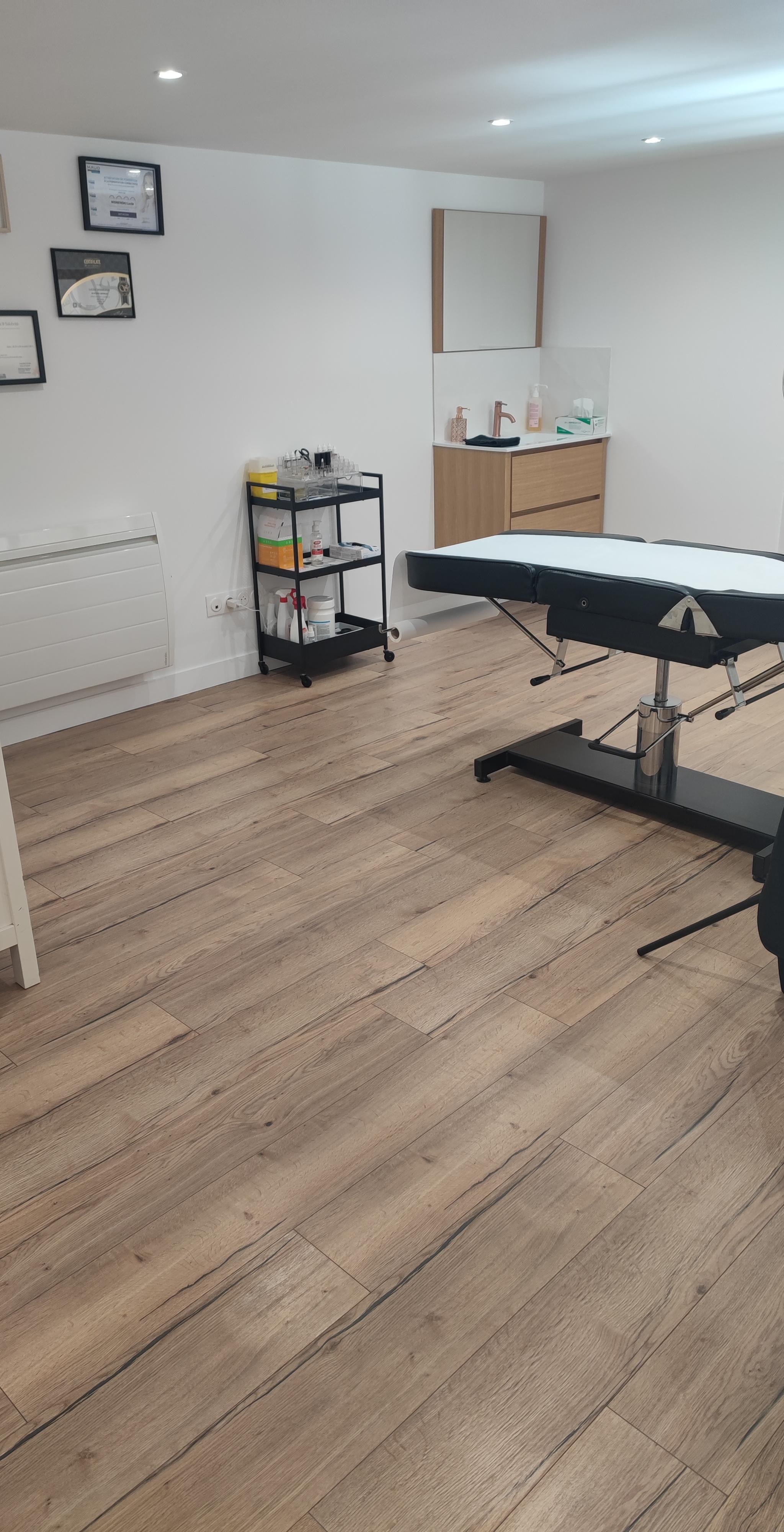 Espace de 50 m² à partager à Vourles — photo 1
