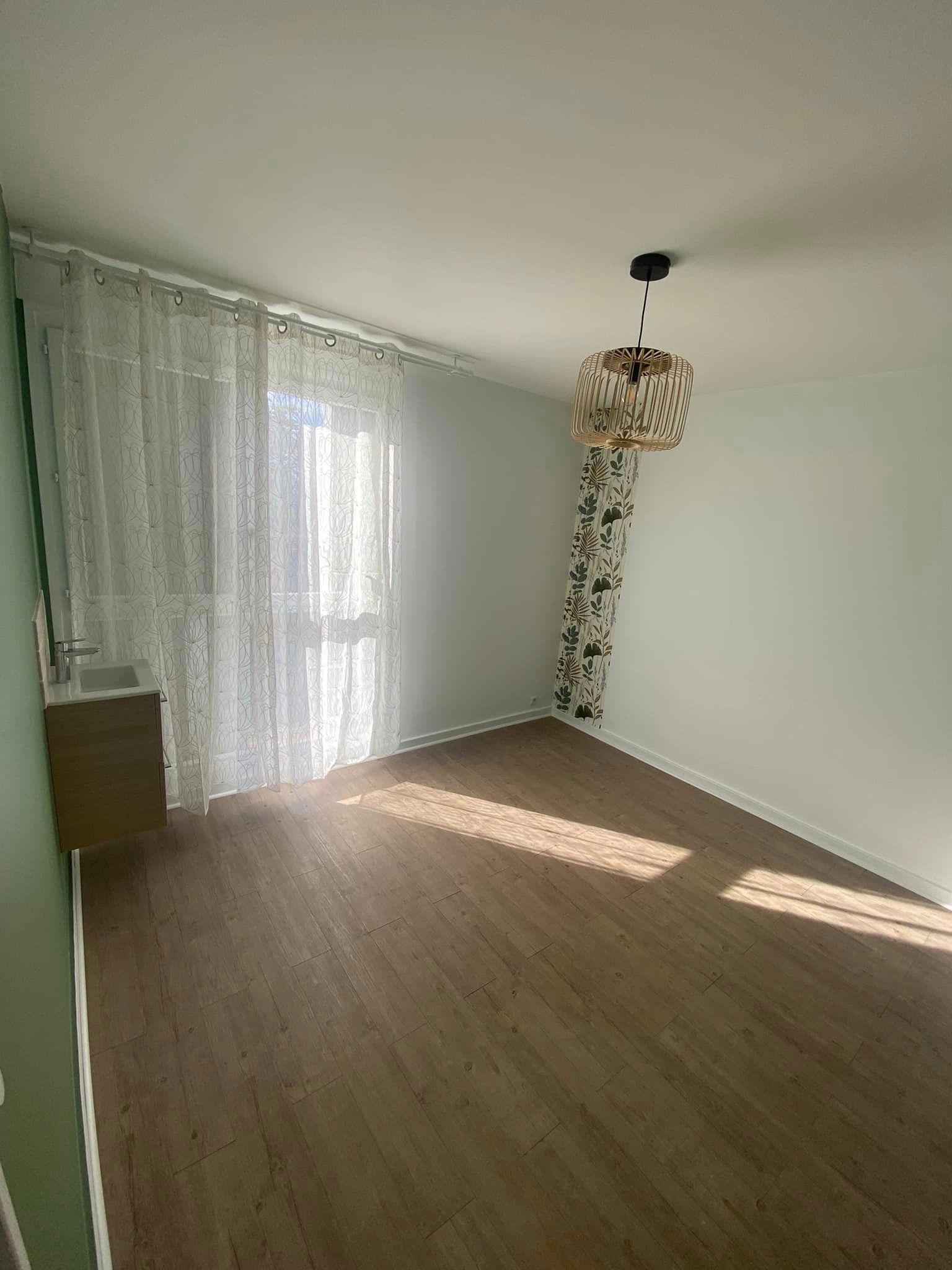 Local professionnel à Soisy-sous-Montmorency — photo 1